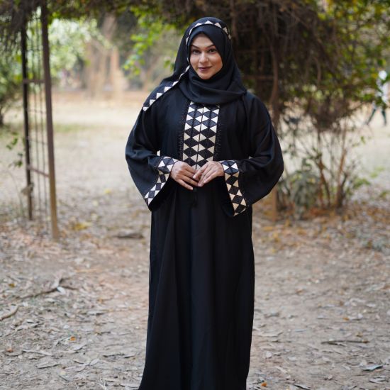 Picture of Dubai Premium Geometric Embroidered Abaya – Black